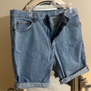 Women’s Levi's Light Blue Denim Jean